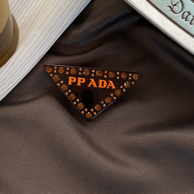 Prade Triangle Hair Clip