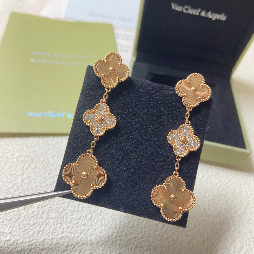 VCA Four-Leaf Flower Earrings